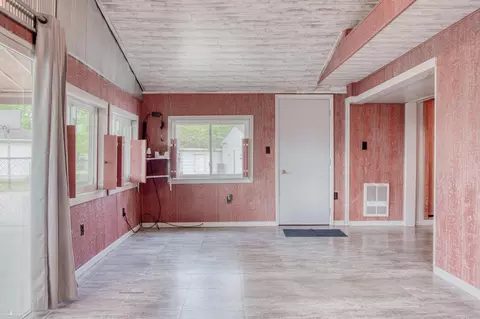 Living - 6121 E M 71, Corunna, MI 48817 photo 4 of 5