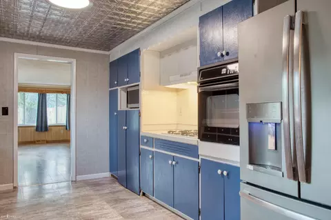 Kitchen - 6121 E M 71, Corunna, MI 48817 photo 5 of 5