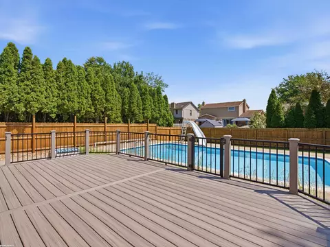 Exterior - 16730 Tower, Macomb, MI 48044 photo 11 of 12