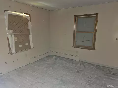 Bedroom - 155 Stoneville, Ishpeming, MI 49849 photo 2 of 6
