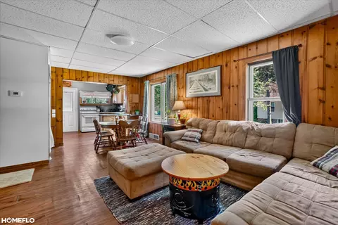 Living - 6058 Thomas, Davison, MI 48423 photo 2 of 2