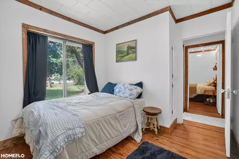 Bedroom - 6058 Thomas, Davison, MI 48423 photo 2 of 4