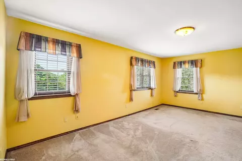 Bedroom - 1405 Mckail, Leonard, MI 48367 photo 1 of 7