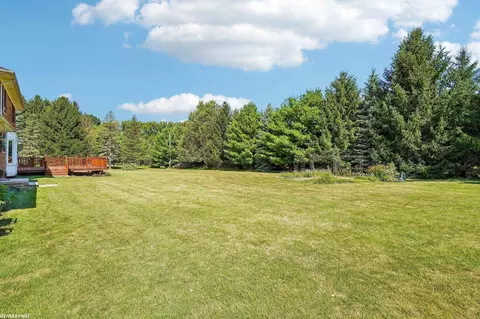 Exterior - 1405 Mckail, Leonard, MI 48367 photo 7 of 10