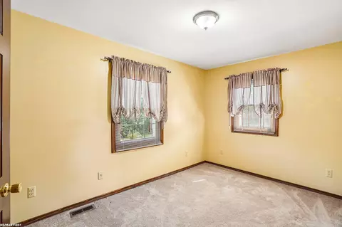 Bedroom - 1405 Mckail, Leonard, MI 48367 photo 6 of 7