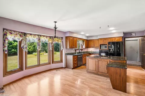 Kitchen - 1405 Mckail, Leonard, MI 48367 photo 2 of 7