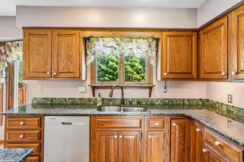 Kitchen - 1405 Mckail, Leonard, MI 48367 photo 6 of 7