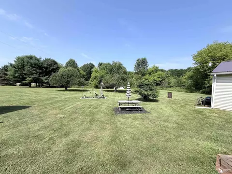 Exterior - 1300 Wetherby, Jackson, MI 49201 photo 5 of 10