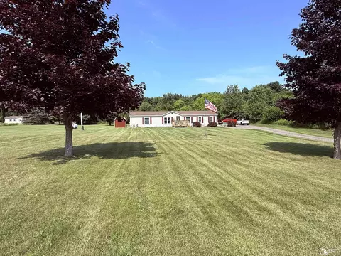 Exterior - 1300 Wetherby, Jackson, MI 49201 photo 8 of 10