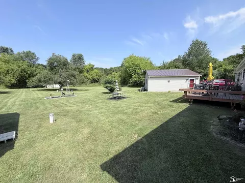 Exterior - 1300 Wetherby, Jackson, MI 49201 photo 6 of 10