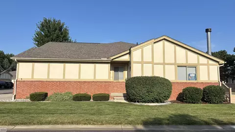 18607 Valleybrook, Clinton Township, MI 48038