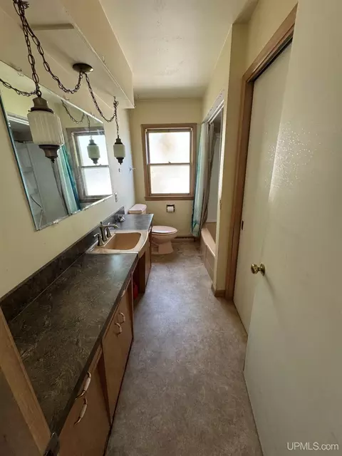 Bath - 2430 S 3rd, Escanaba, MI 49829 photo 1 of 1
