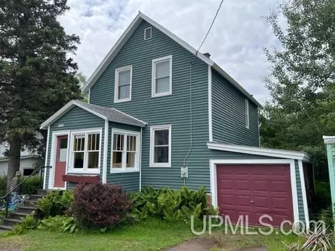 57415 10th, Calumet, MI 49913