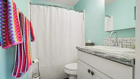 Bath - 2327 Bay Rdg, Au Gres, MI 48703 photo 1 of 1