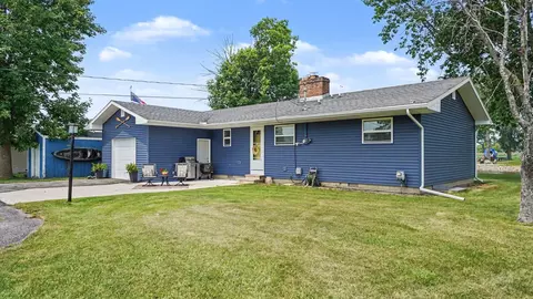 Exterior - 2327 Bay Rdg, Au Gres, MI 48703 photo 3 of 8