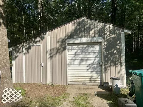 Other - 866 Lakeshore, Gladwin, MI 48624 photo 7 of 11