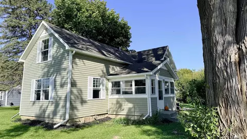 8408 Memorial, Ottawa Lake, MI 49267