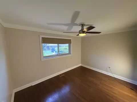 Bedroom - 47168 Blueridge, Macomb, MI 48044 photo 1 of 5