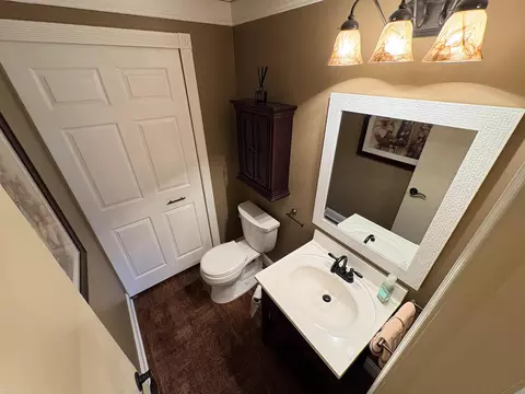 Bath - 47168 Blueridge, Macomb, MI 48044 photo 2 of 2