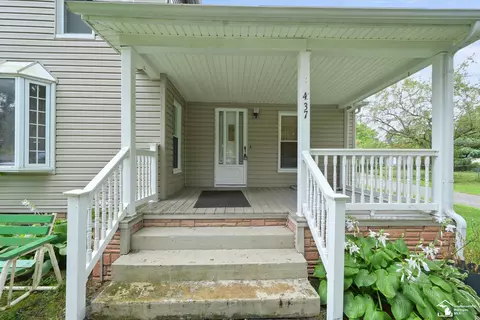 Exterior - 437 Monroe, Carleton, MI 48117 photo 8 of 13