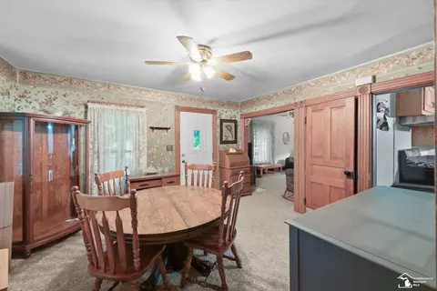 Dining - 437 Monroe, Carleton, MI 48117 photo 2 of 2