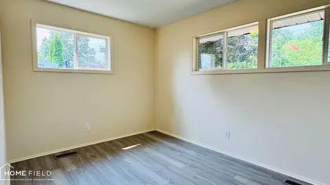 Bedroom - 705 Isham, Owosso, MI 48867 photo 1 of 7