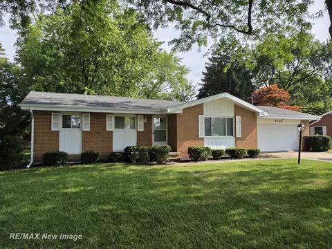 4200 S Wayside, Saginaw, MI 48603