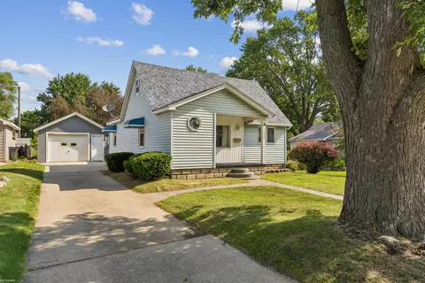 1725 Lyon, Port Huron, MI 48060