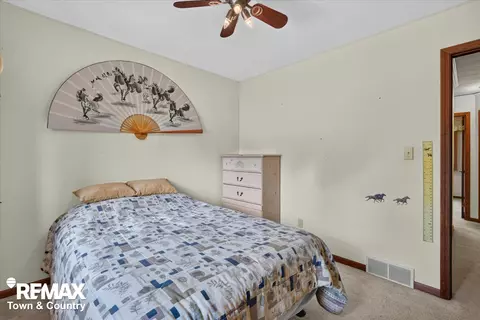 Bedroom - 1070 N Morrish, Flint, MI 48532 photo 7 of 8