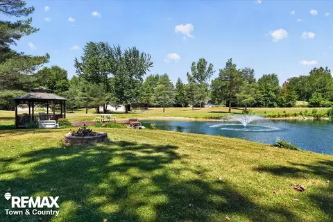 Exterior - 1070 N Morrish, Flint, MI 48532 photo 14 of 17