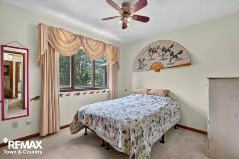 Bedroom - 1070 N Morrish, Flint, MI 48532 photo 6 of 8
