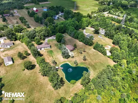 View/Area - 1070 N Morrish, Flint, MI 48532 photo 4 of 10