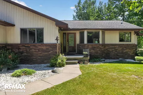 Other - 1070 N Morrish, Flint, MI 48532 photo 3 of 25