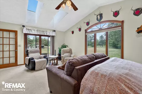 Bedroom - 1070 N Morrish, Flint, MI 48532 photo 1 of 8