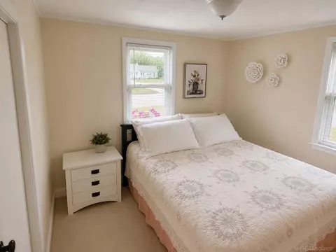 Bedroom - 111 Oak St, Brooklyn, MI 49230 photo 1 of 1