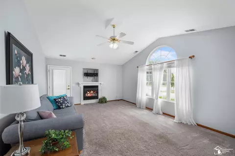Living - 2412 Sutton, Temperance, MI 48182 photo 1 of 5