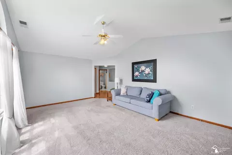 Living - 2412 Sutton, Temperance, MI 48182 photo 3 of 5