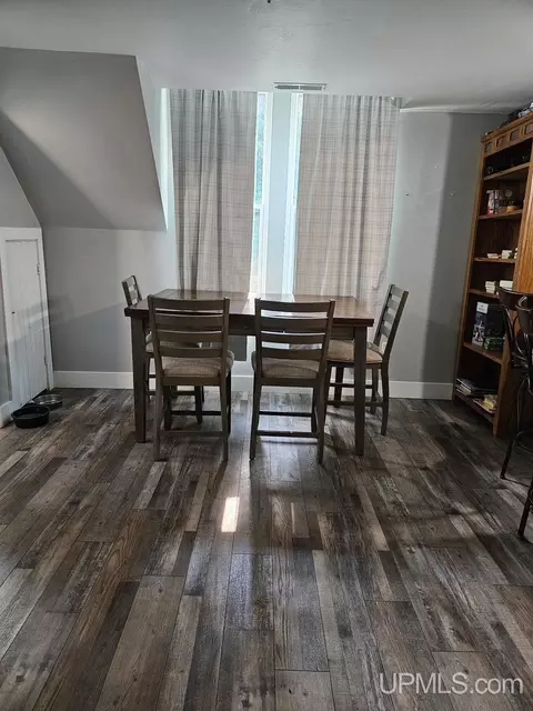 Dining - 624 E B, Iron Mountain, MI 49801 photo 1 of 1