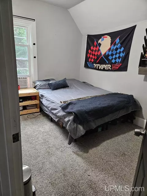 Bedroom - 624 E B, Iron Mountain, MI 49801 photo 3 of 3