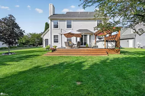 Exterior - 7504 Wicklow N, Davison, MI 48423 photo 7 of 13