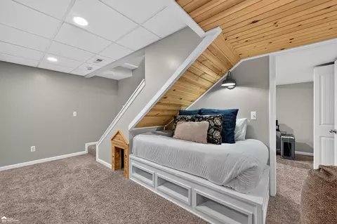 Bedroom - 7504 Wicklow N, Davison, MI 48423 photo 16 of 16