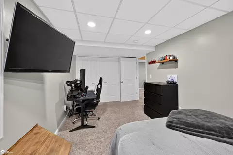 Bedroom - 7504 Wicklow N, Davison, MI 48423 photo 15 of 16
