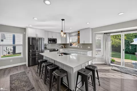 Kitchen - 7504 Wicklow N, Davison, MI 48423 photo 1 of 5