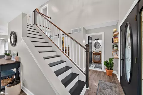 Entry Way - 7504 Wicklow N, Davison, MI 48423 photo 3 of 4