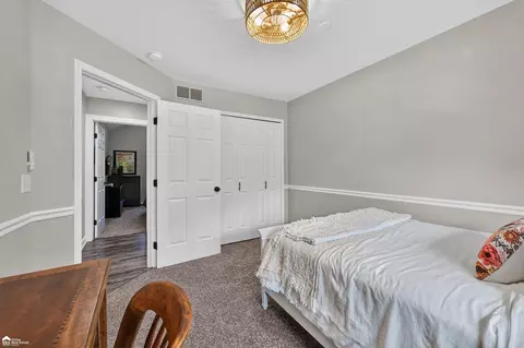 Bedroom - 7504 Wicklow N, Davison, MI 48423 photo 11 of 16