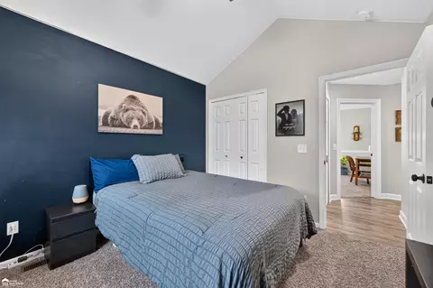 Bedroom - 7504 Wicklow N, Davison, MI 48423 photo 6 of 16