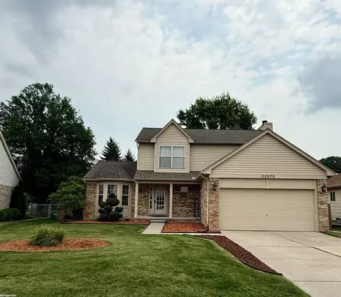32070 Oakcrest, New Baltimore, MI 48047