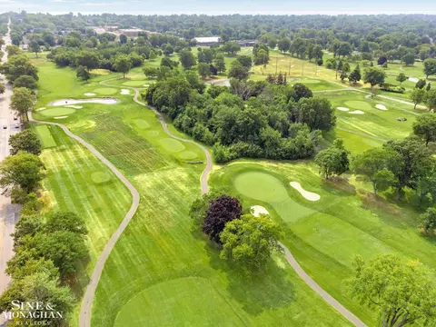 View/Area - 1396 Vernier, Grosse Pointe Woods, MI 48236 photo 7 of 9