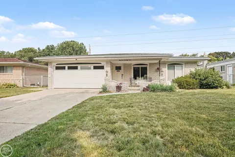 35281 Cathedral, Sterling Heights, MI 48312