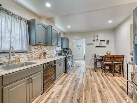 Kitchen - 711 Harrison, Monroe, MI 48161 photo 2 of 3